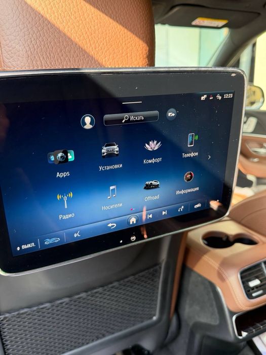 Mercedes-Benz GLS 450 год 2024