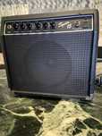 Fender squier 15 кубе за китара