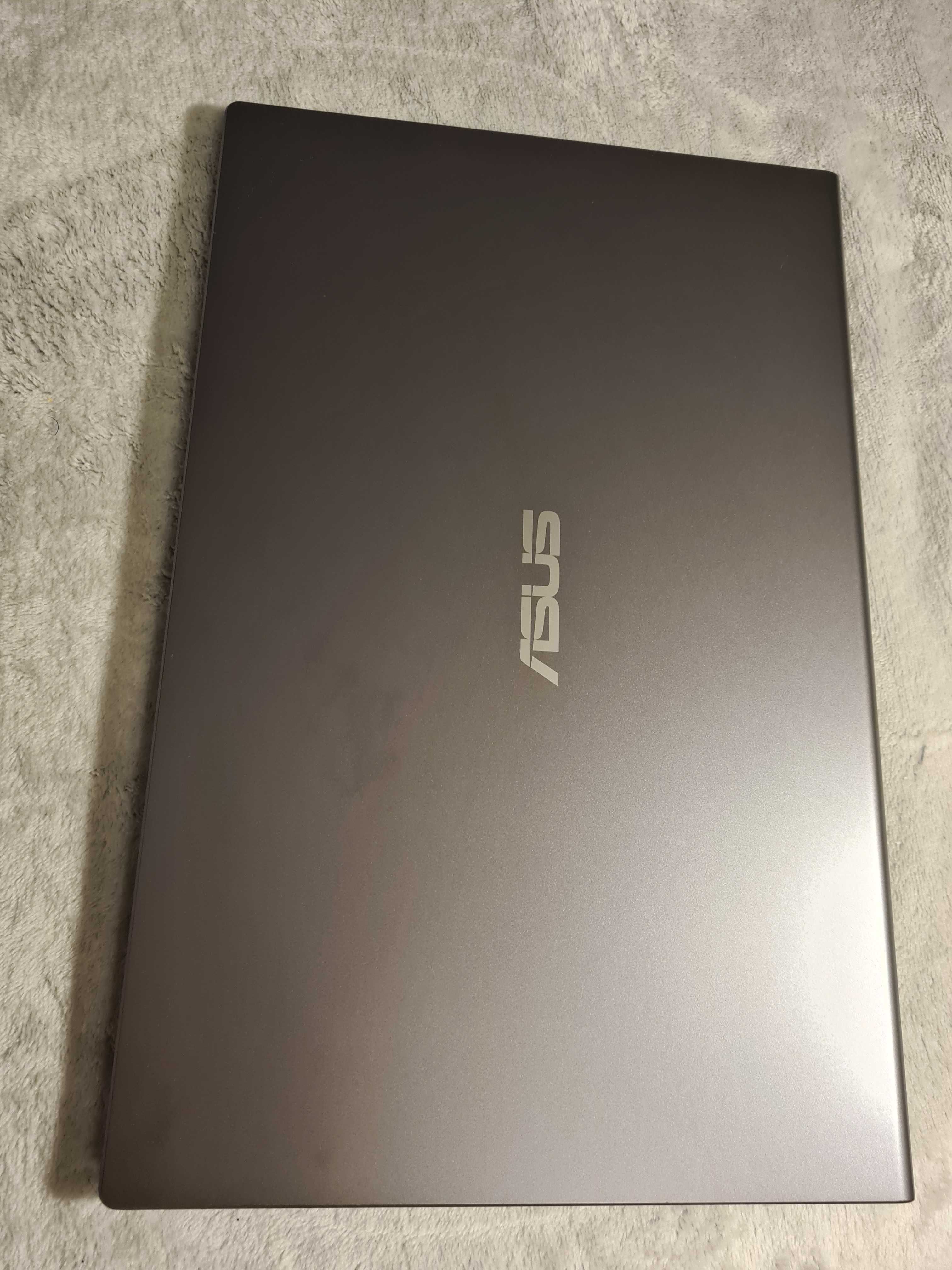 Laptop ASUS M515 cu procesor AMD Ryzen