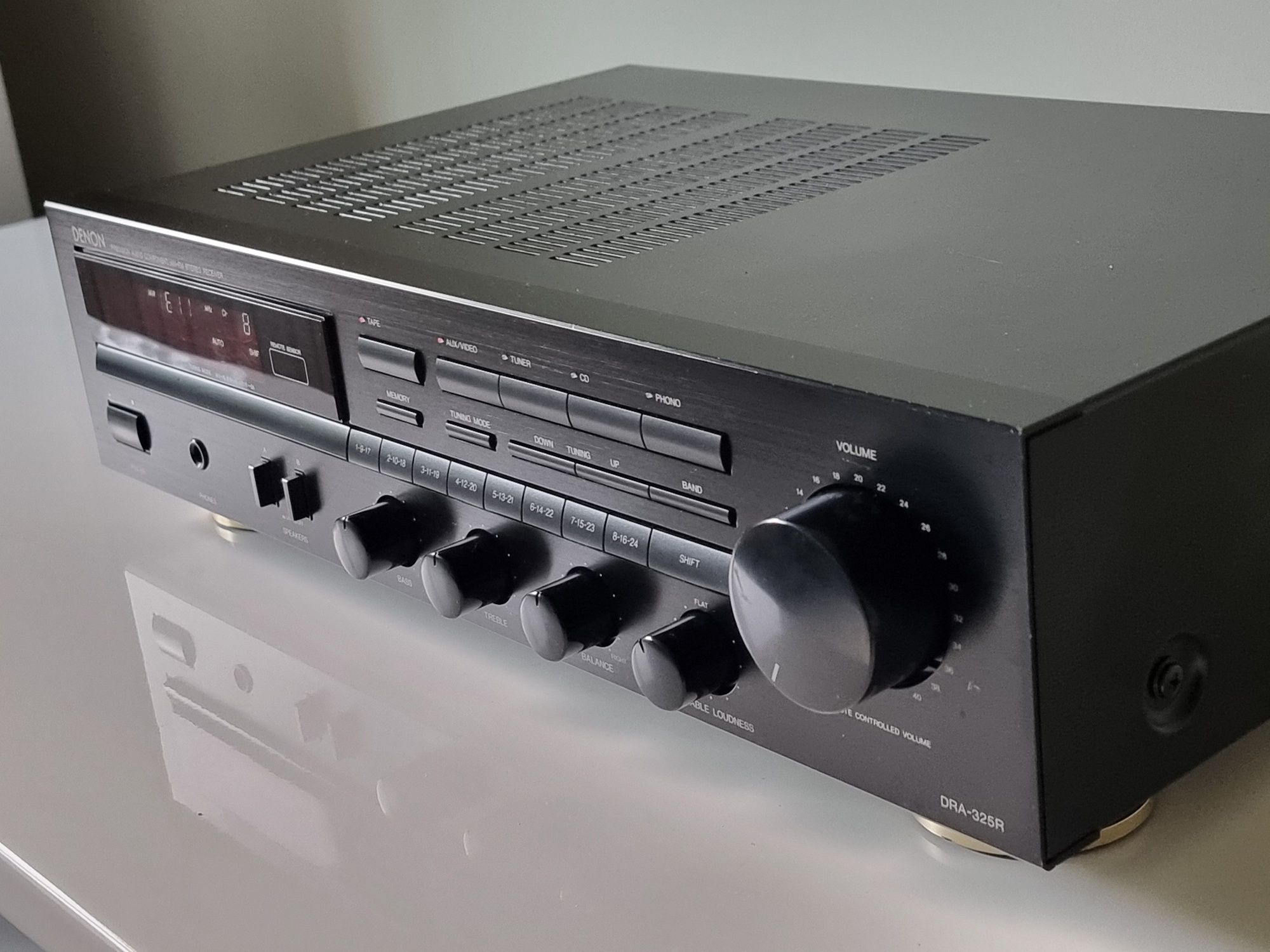 Denon DRA 325R stereo receiver