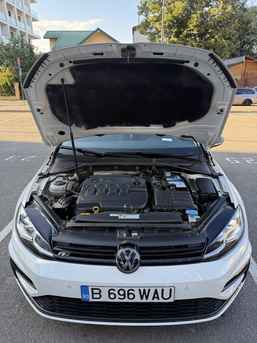 Volkswagen Golf 7.5 1.6 TDI Comfortline R-Line Package