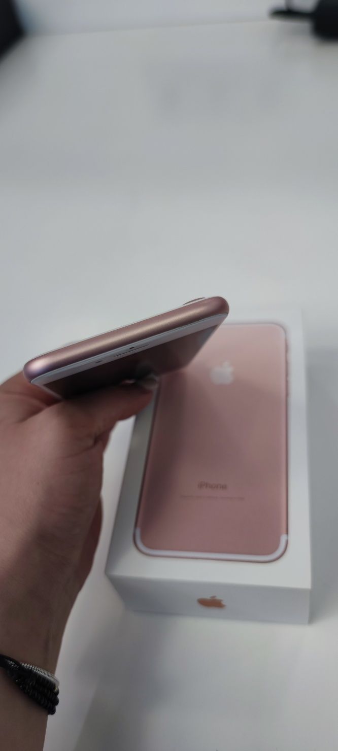 iPhone 7, Rose Gold, 32 GB