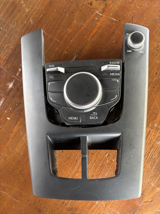 Audi a3 8v centre console MMI ауди а3 конзола за мултимедия/навигация