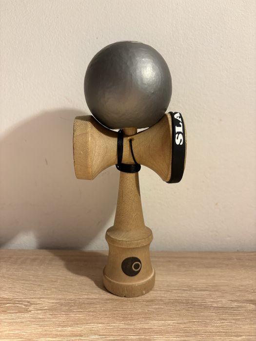 Kendama Okendama Maze 4 grip balon.