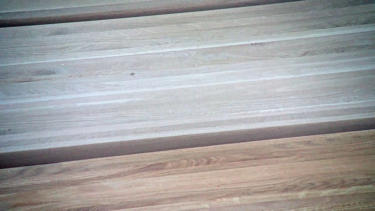 Trepte lemn 4x30cm din stejar stratificat cu lamela continua