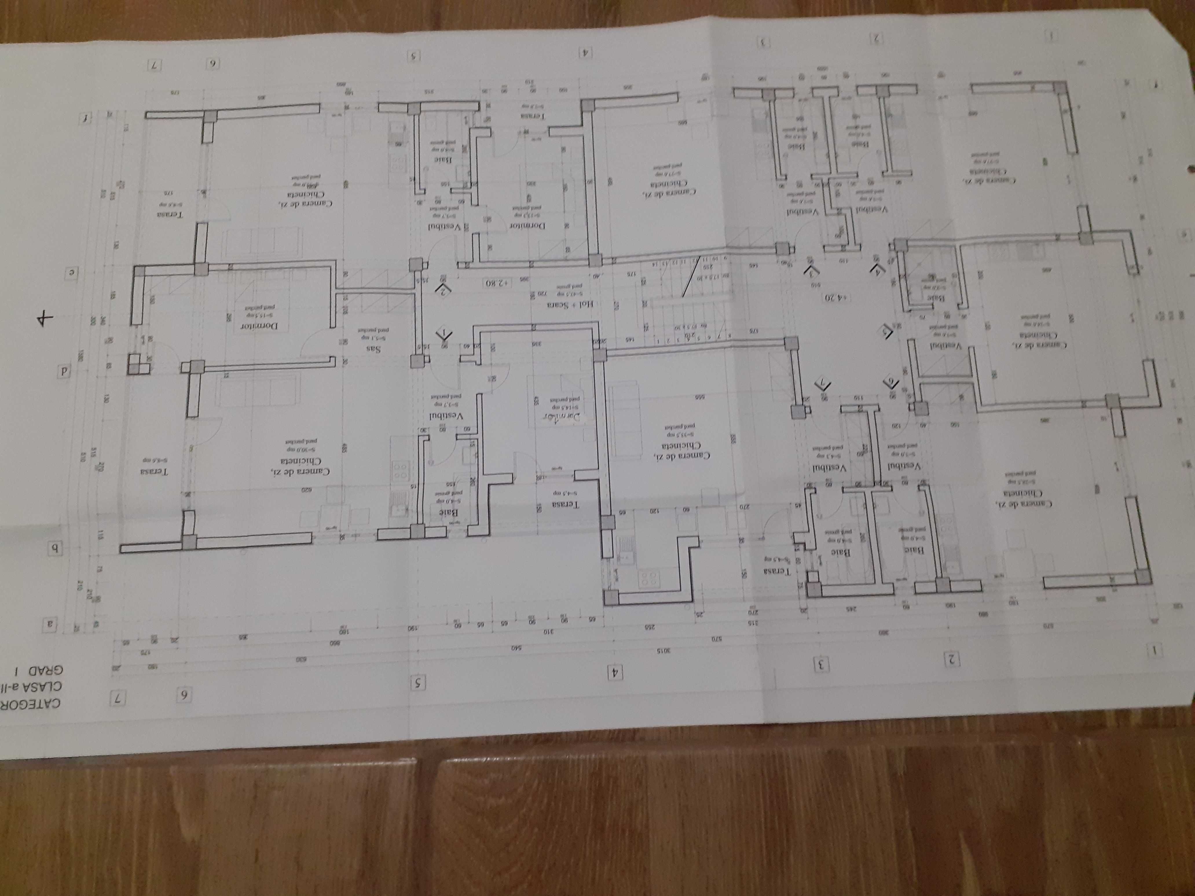 641 euro/mp-Cladire, la malul marii