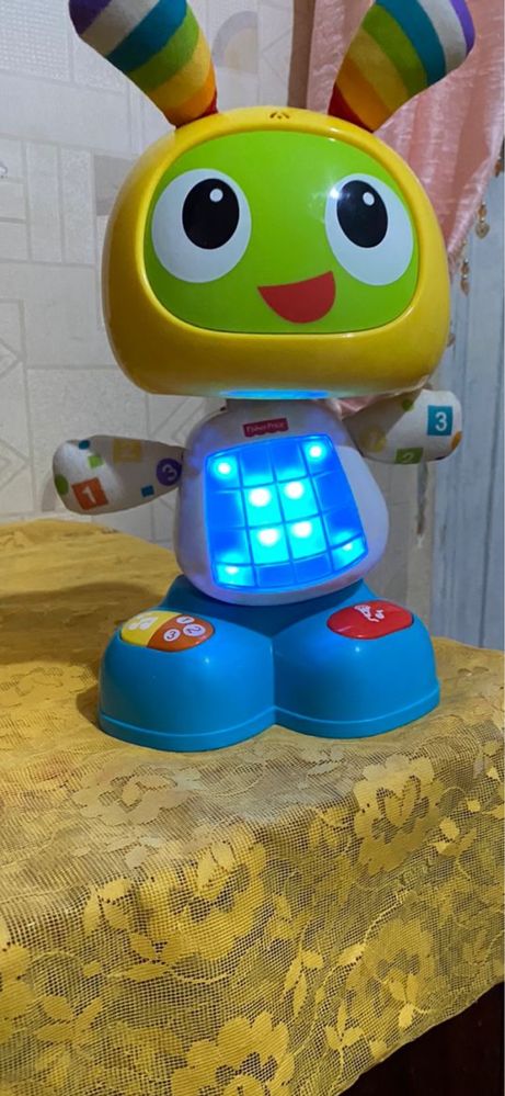 Обучающий робот Fisher Price Бибо