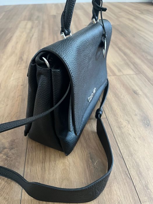 Оригинална чанта Calvin Klein