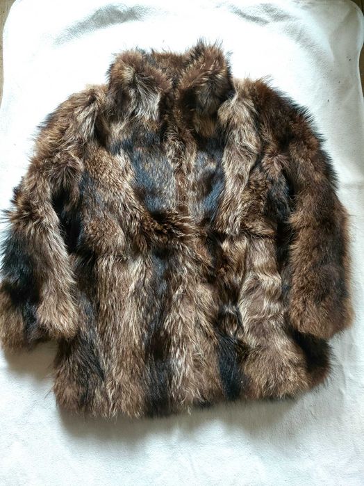Haină din piele cu Blană Naturală de Raton