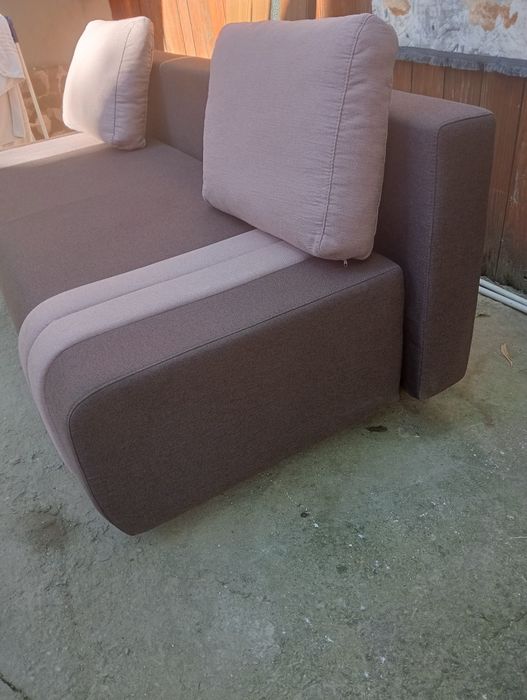 Canapea extensibila stare foarte buna