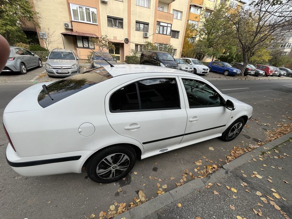 Skoda ocatvaia tour 1