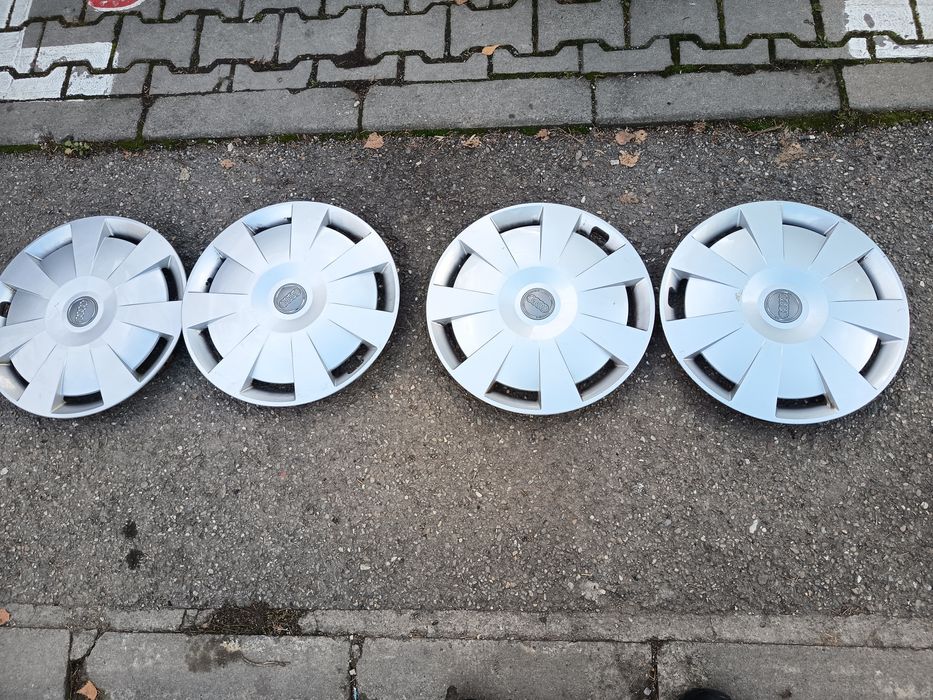 Capace roti originale Audi R16