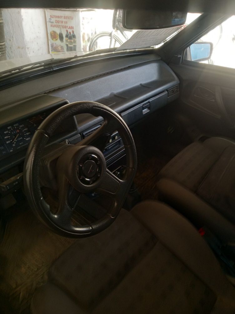 Lada 2109 mashins 1994 yil metan gaz 3200  dollir