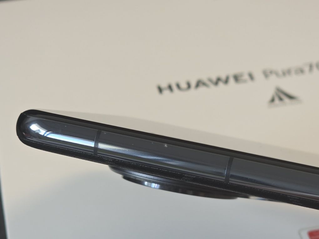 512GB Huawei Pura 70 Ultra Vivacom Гаранция 2026г. Black / Черен