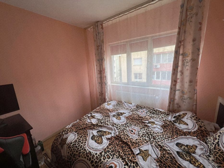 (Ocazie) Proprietar vând apartament doua camere confort 1