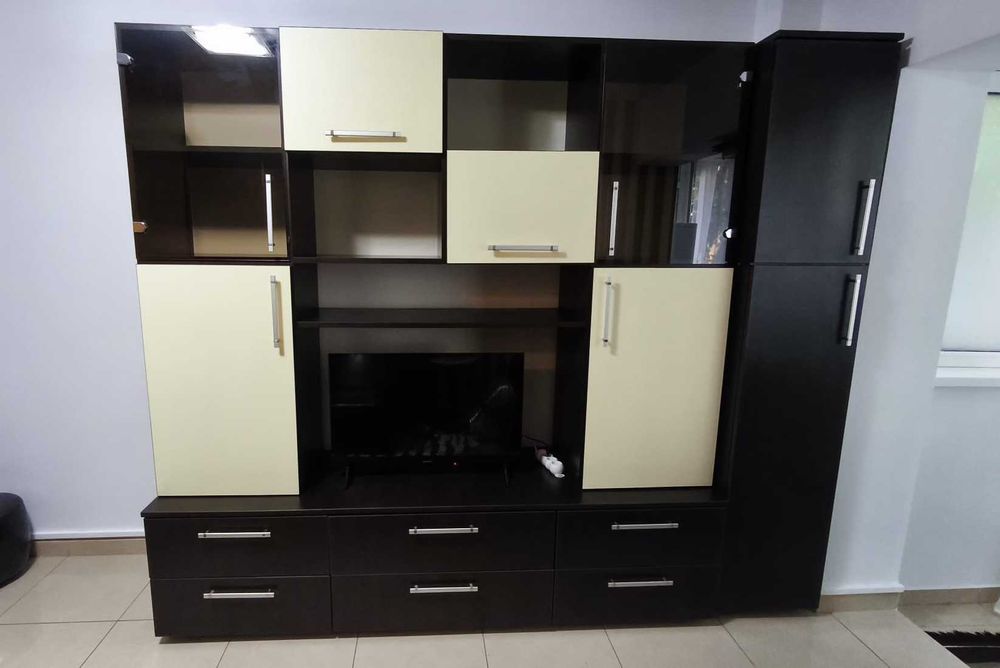 Vand mobilă living modulară negru + crem, cu un corp separat, H=200 cm