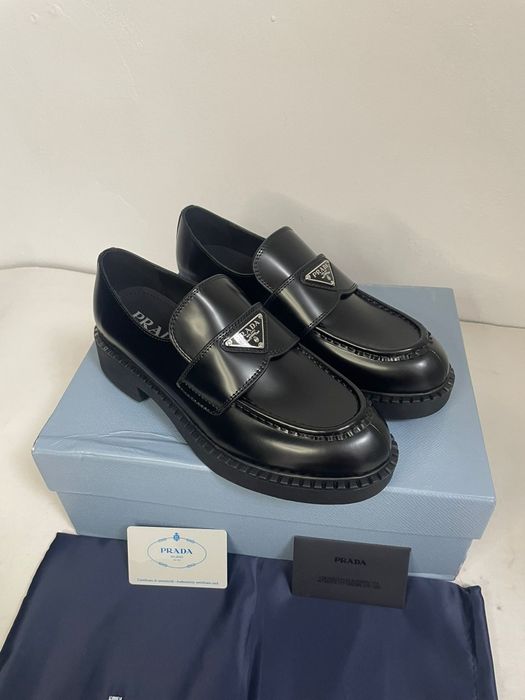 Pantofi Prada Negri