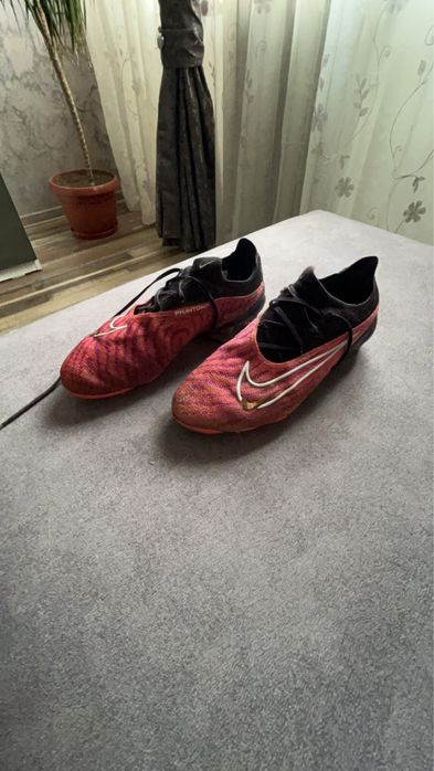 Ghete de fotbal nike phantom gx elite