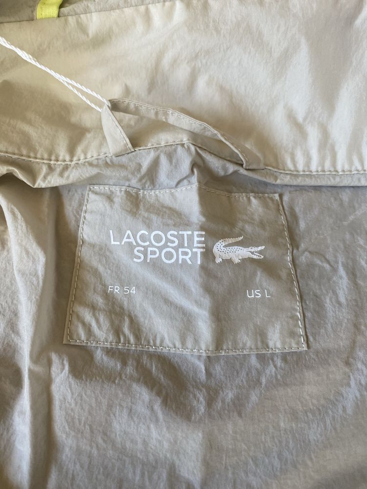 Lacoste - Water Resistant Packaway Zipped Sport Jacket