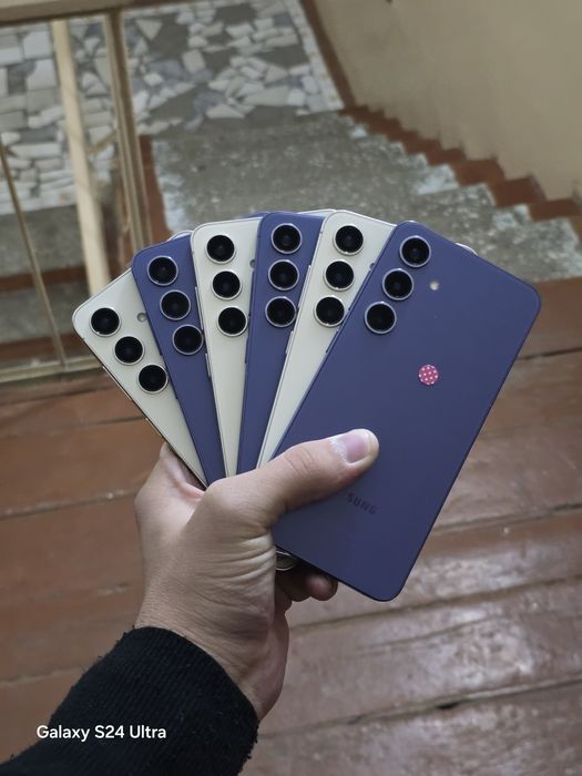 Samsung Galaxy S24 450$