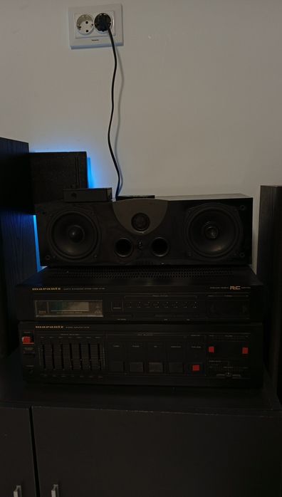 Sistem audio cameră