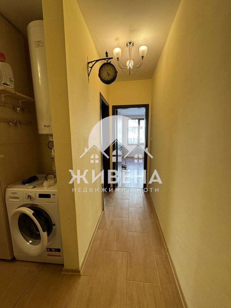 Продавам обзаведен 3-стаен апартамент, кв. Левски, площ 83 кв.м