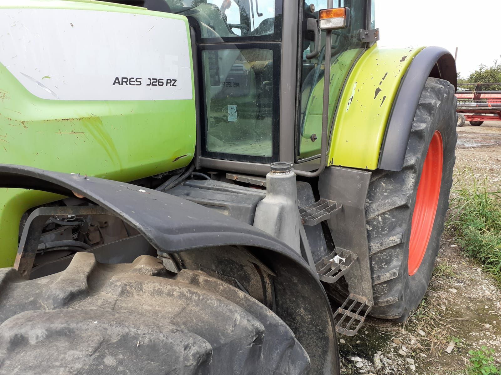 Dezmembrez Tractor Claas Ares 826/Ares 836