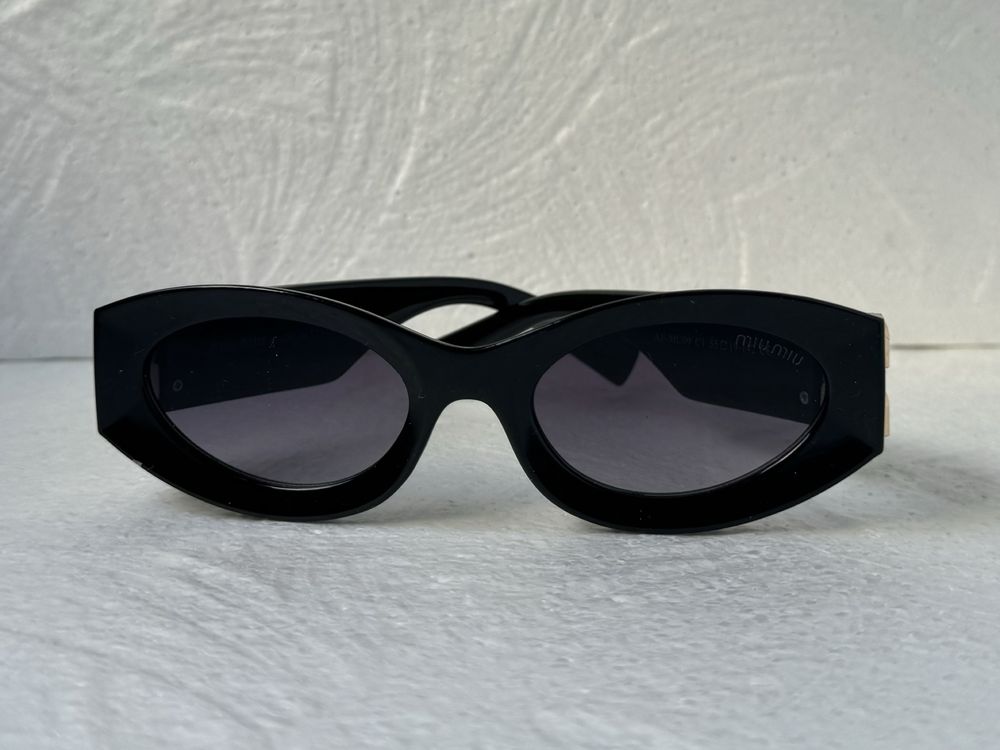 Miu Дамски слънчеви очила