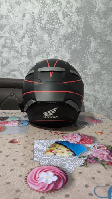 Motoshlem SHOEI black edition