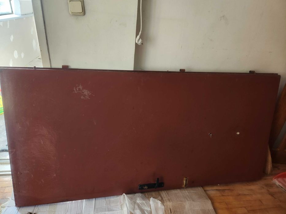 Входна врата - метална