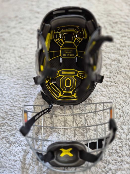 Хокейна каска BAUER