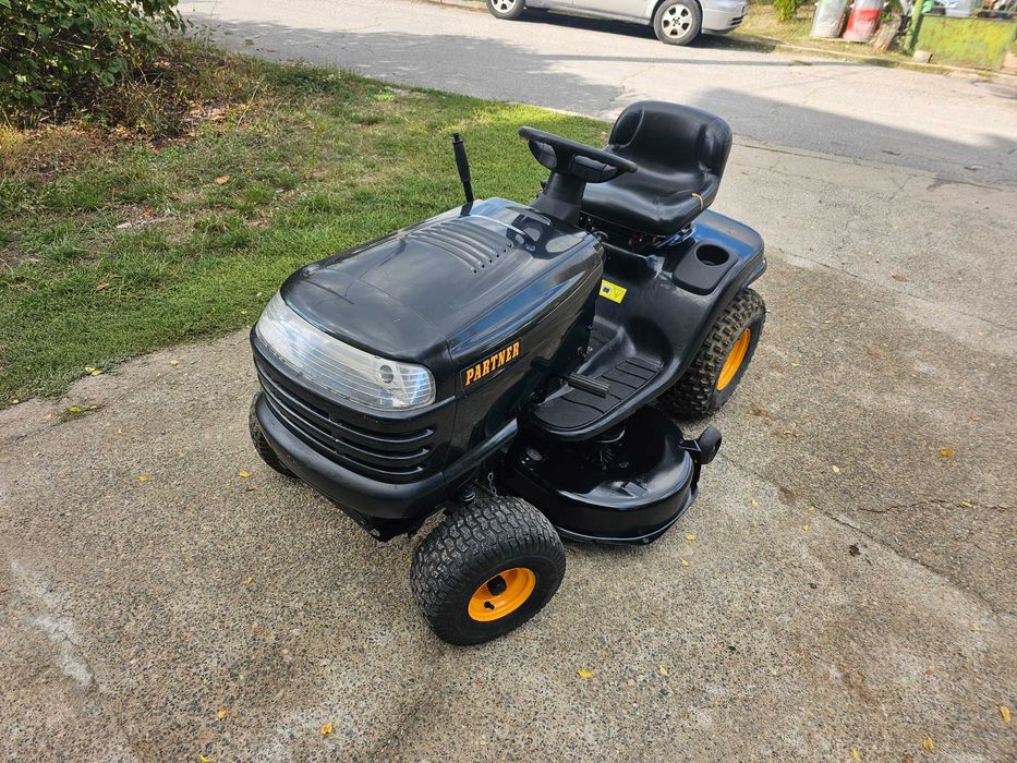 Тракторна Косачка HUSQVARNA, PARTNER. Перфектна