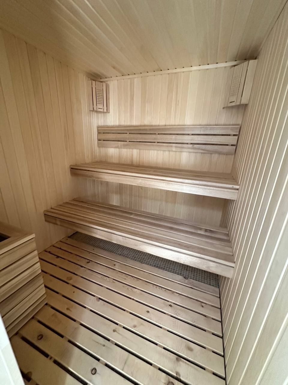 На продажу 4 Коттеджа Бостанлык