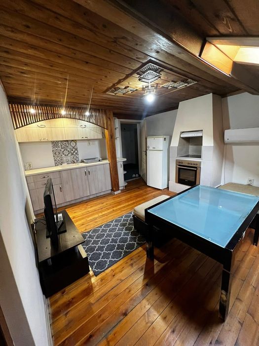 Дава се под наем Едностаен апартамент в Пловдив, Христо Смирненски - 26 кв.м за 250 € - Снимка #2