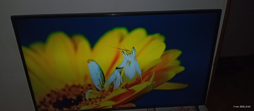 Vând tv LG 49 inch 123 cm