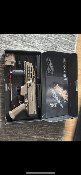 Replica airsoft CZ Scorpion Tokyo Marui Magpul Specna Vector Optics