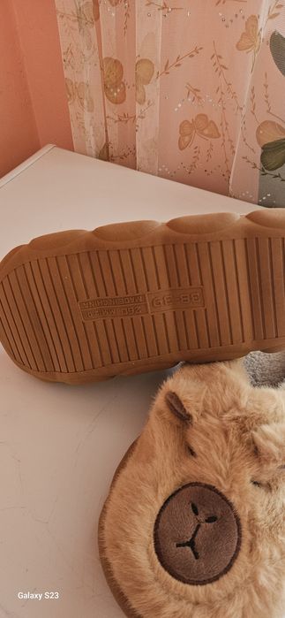 Пантофи Капибара 36