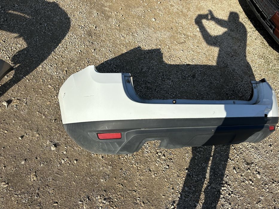 Задна броня комплект за Дачия Дъстър до 2012г.!