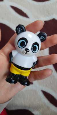 Figurina Pando din Bing