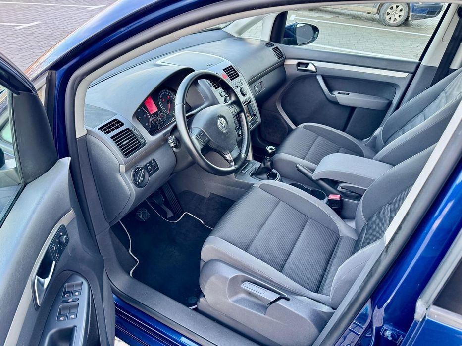 VW Touran , 1.9 TDI , 2010 , 7 Locuri , KLIMA , Recent Adusă