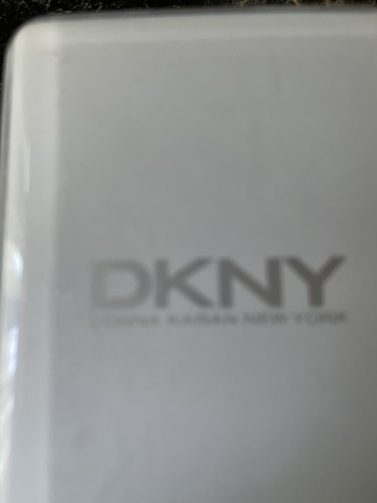Наручные часы, DKNY