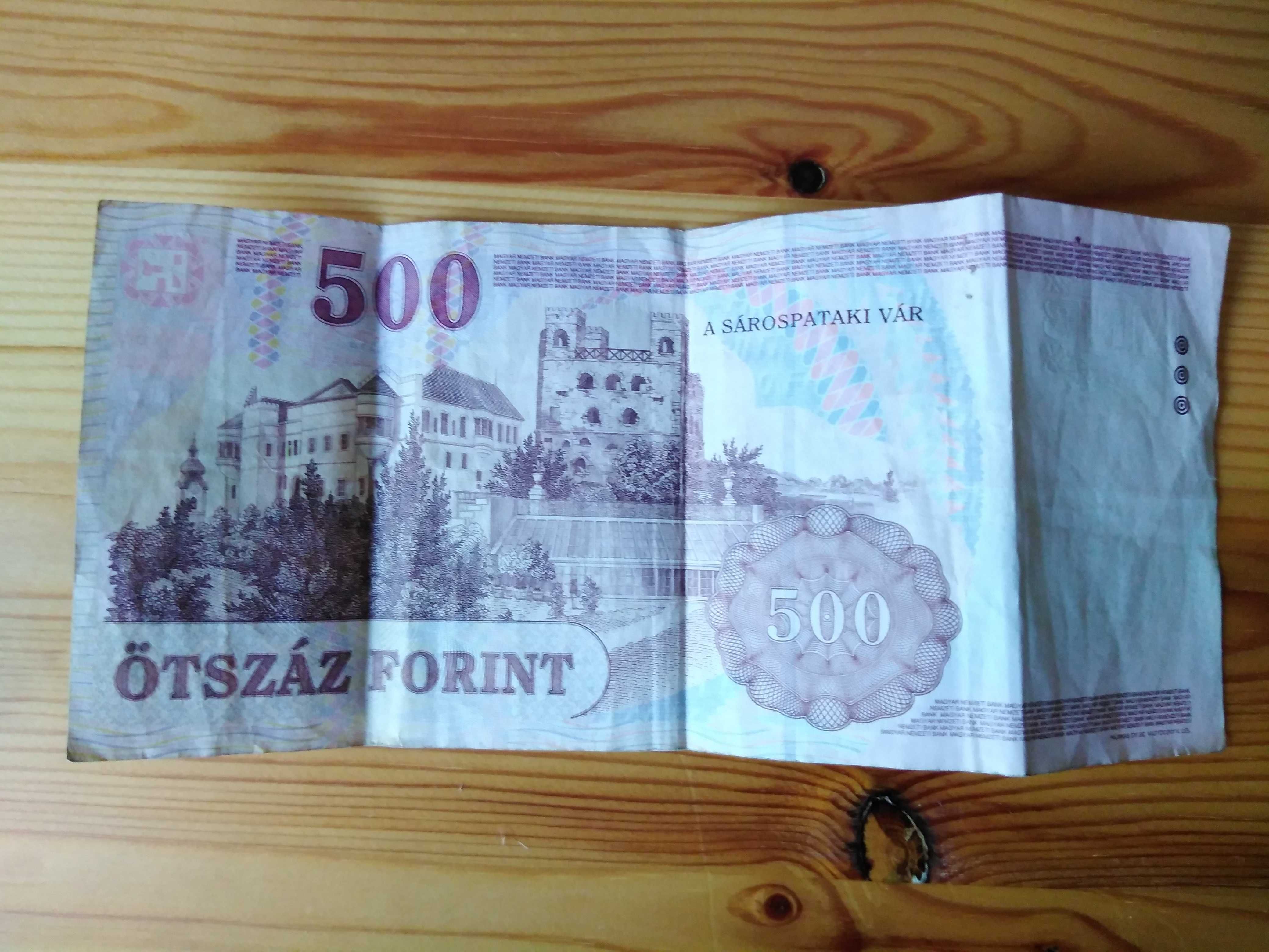 Банкноти-чешка и унгарска