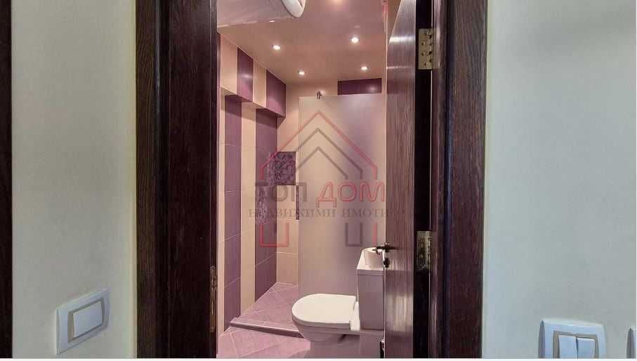 Продава се Двустаен апартамент в Варна, Център - 65 кв.м за 10 €/кв.м - Снимка #5