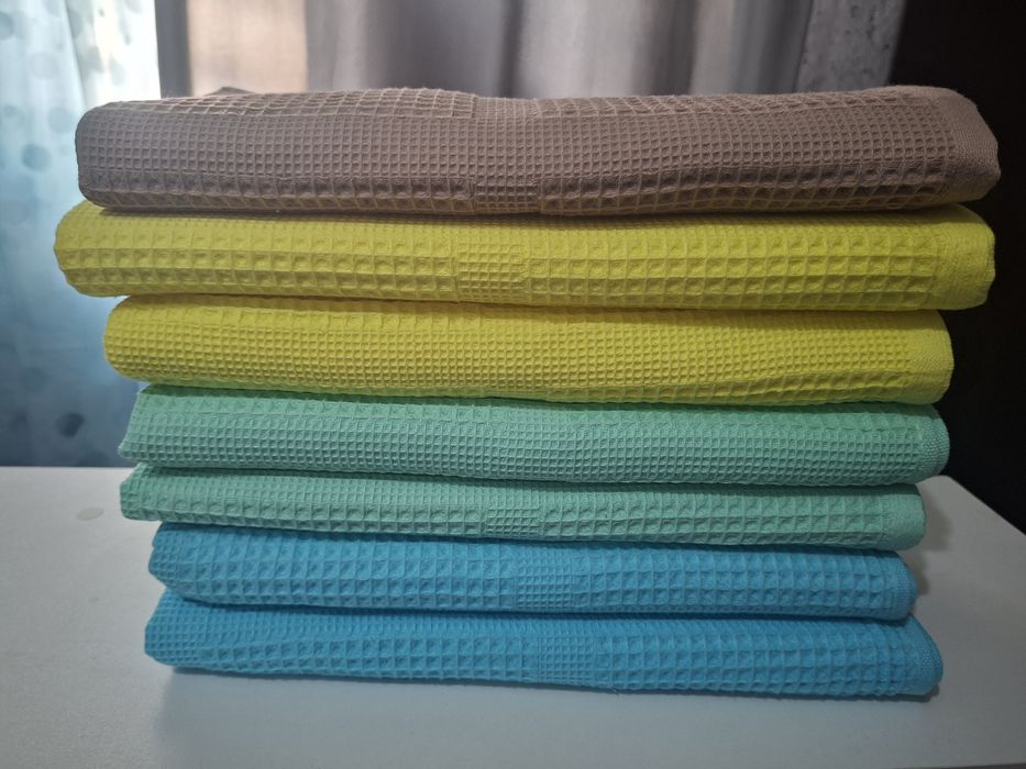 Полотенца вафельные банные