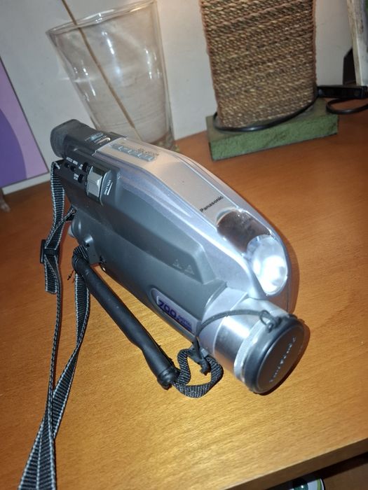 Камера Panasonic 700x digital zoom с чанта