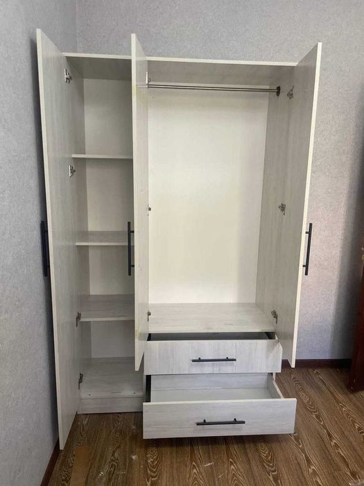 SHkaf sotiladi dastafka ustanofka bepul