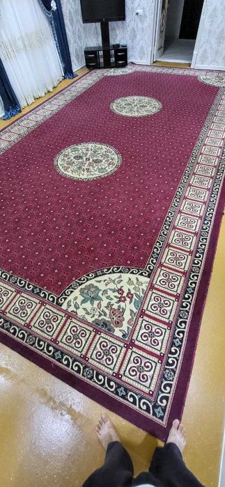 Гилам  (Ковер)  7м х 4м