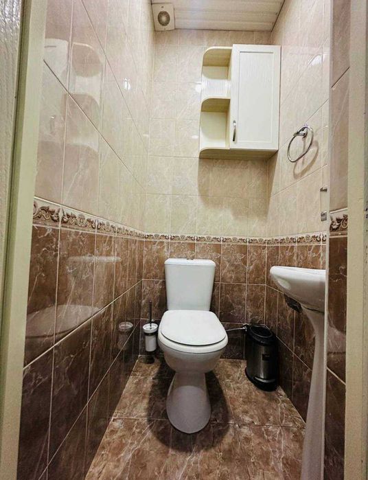 ц13 АБДУЛЛА КОДИРИ , продается 3в4 комнатная квартира на 1 этаже