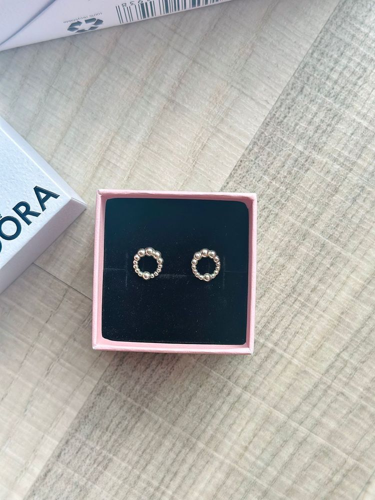 Cercei Pandora.