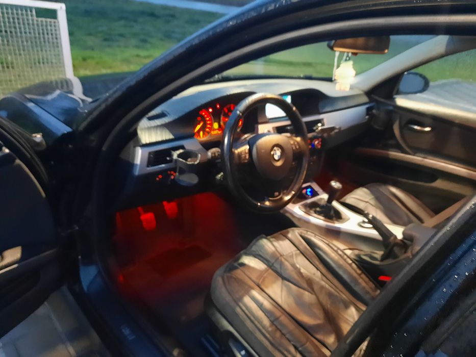 Vând Bmw e90 2.0d nfl